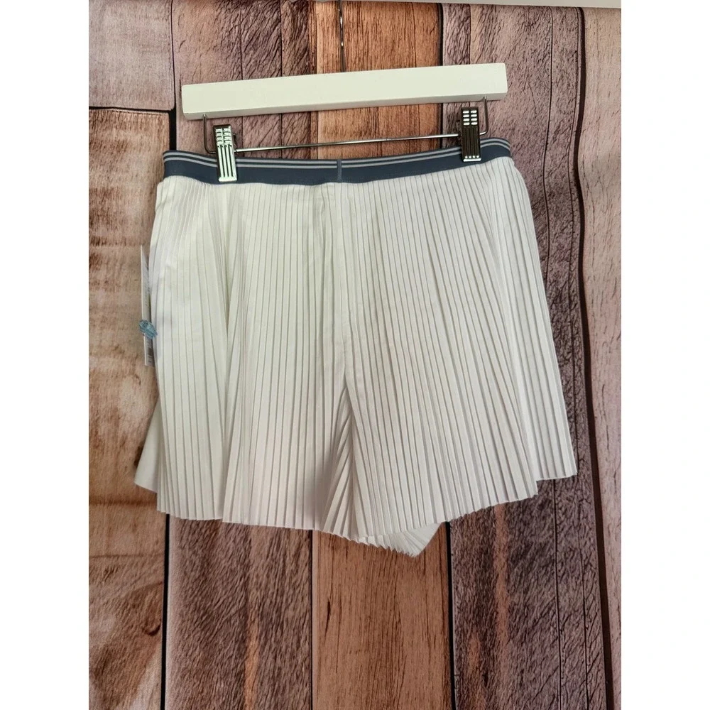 Athleta Girl Pleat Perfect Short Tennis Golf Sporty Pickleball White XL 14 NWT